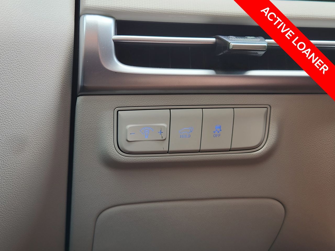 New 2026 W6H White Hyundai SEL FWD image 21