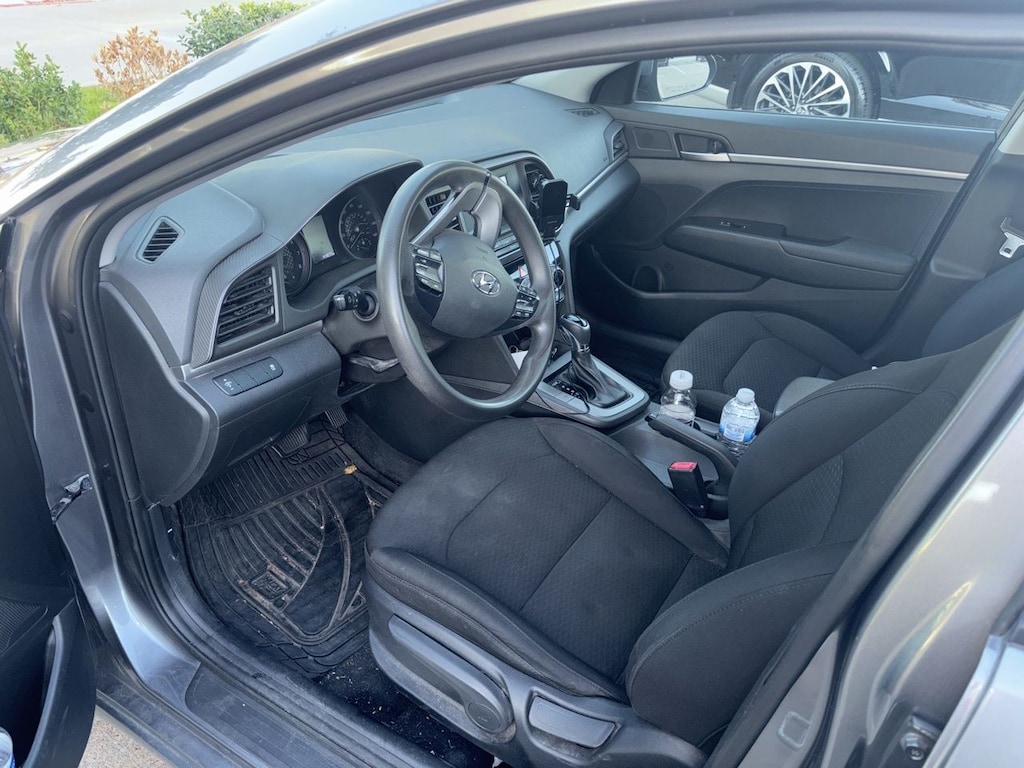 Used 2019 Hyundai Elantra SE Sedan