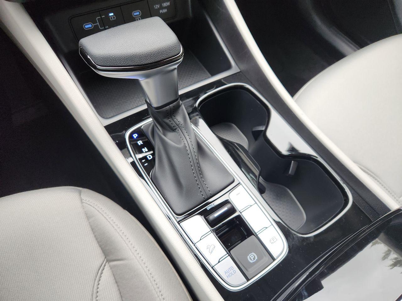 New 2026 W6H White Hyundai SEL FWD image 18