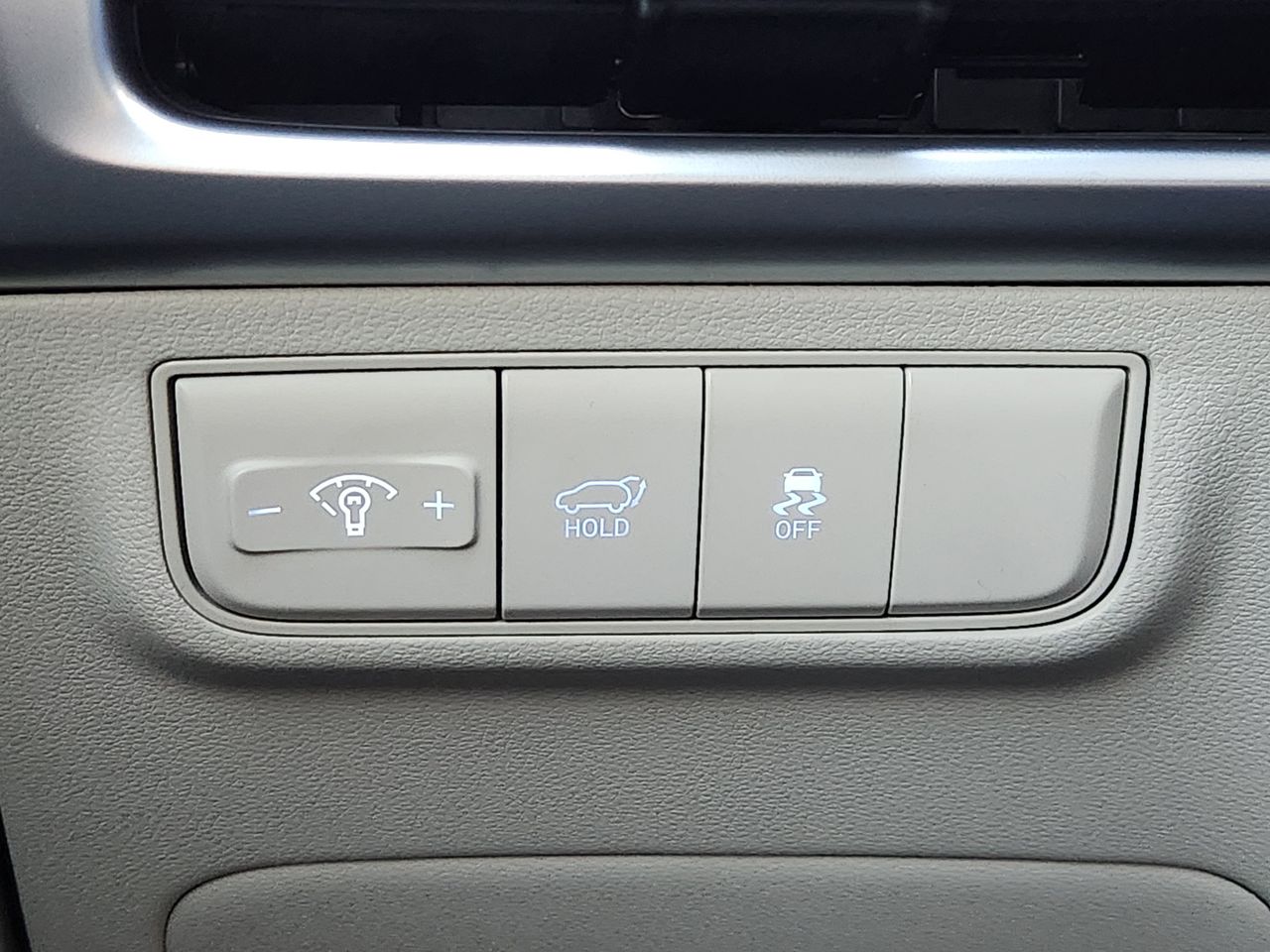 New 2026 W6H White Hyundai SEL FWD image 20