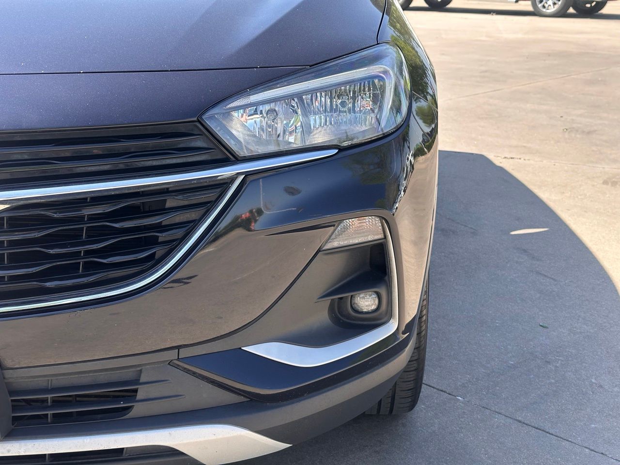 Used 2021 Dark Moon Blue Metallic Buick Preferred image 4