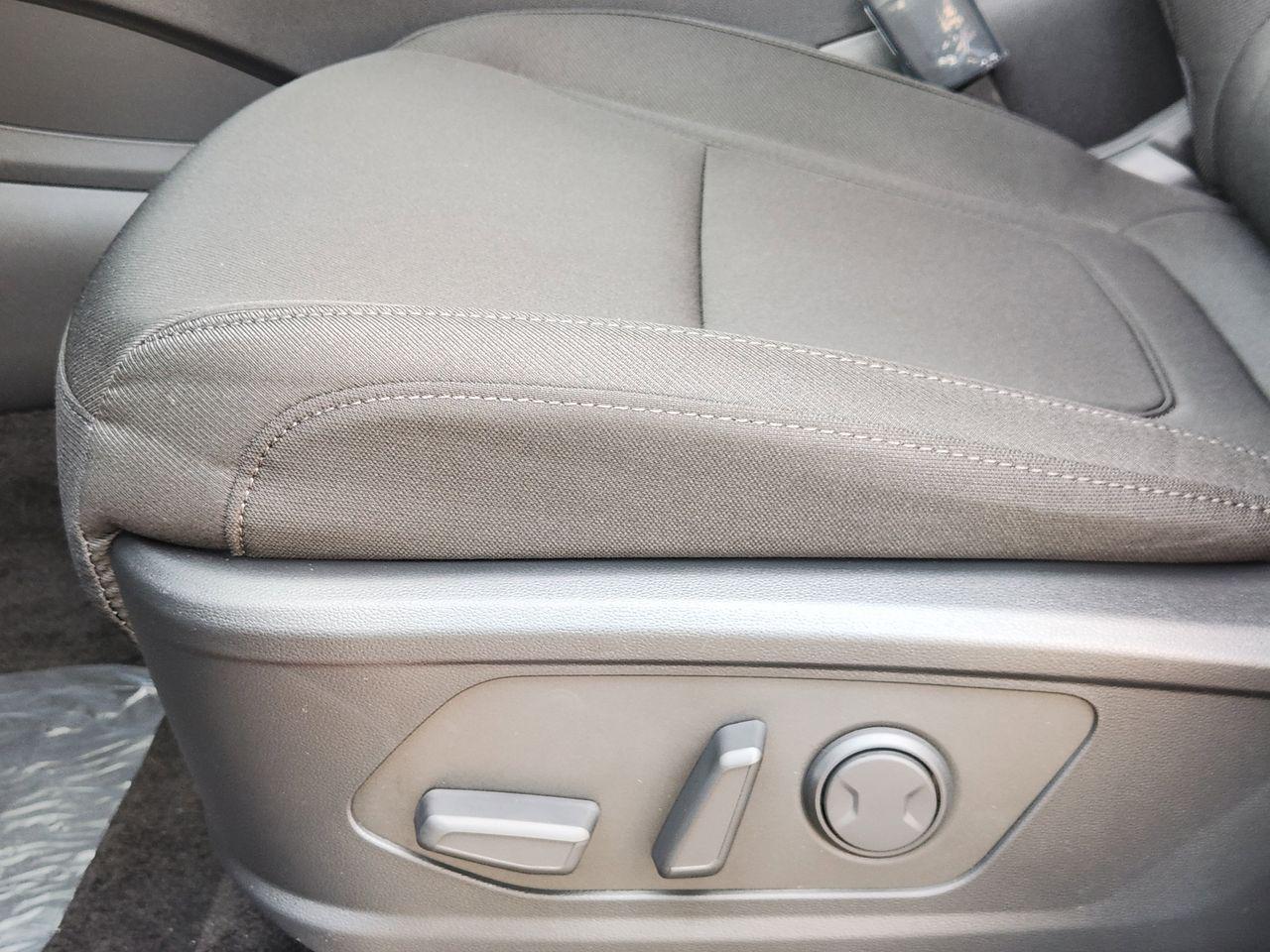 New 2026 PE2 Gray Hyundai SEL FWD image 23