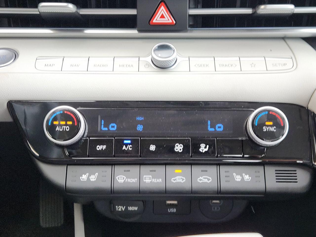 New 2026 W6H White Hyundai Limited image 16