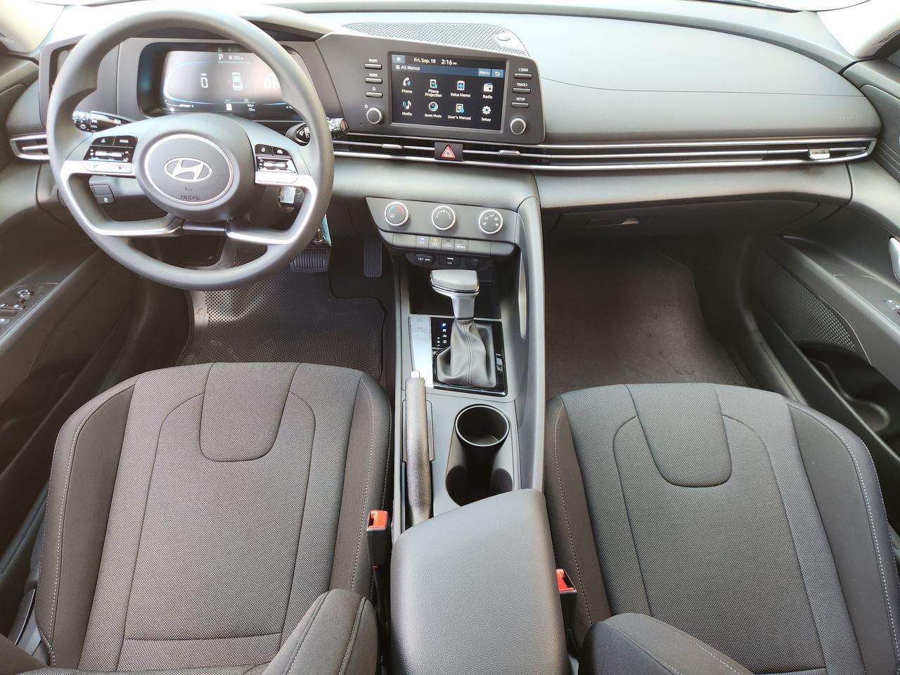 New 2026 Abyss Black Hyundai SE image 22