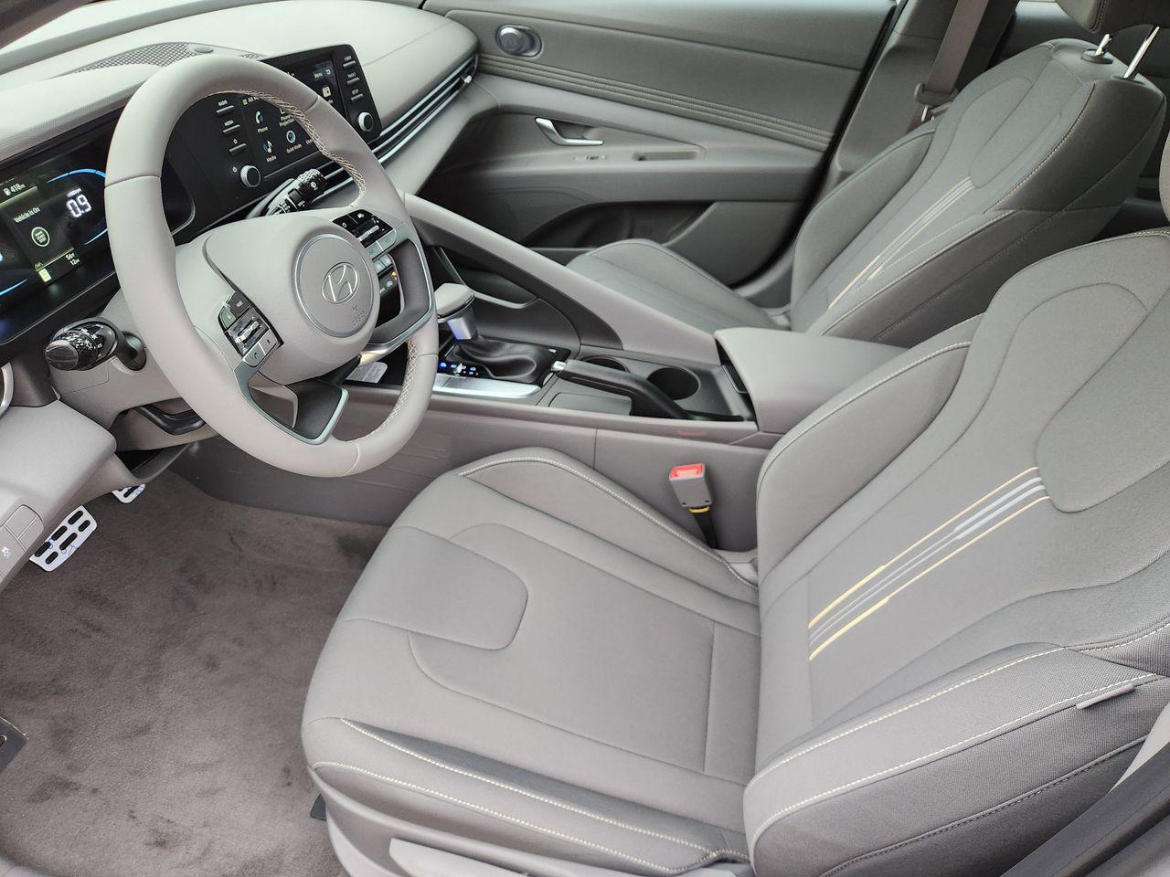 New 2026 W6H White Hyundai SEL Sport image 8