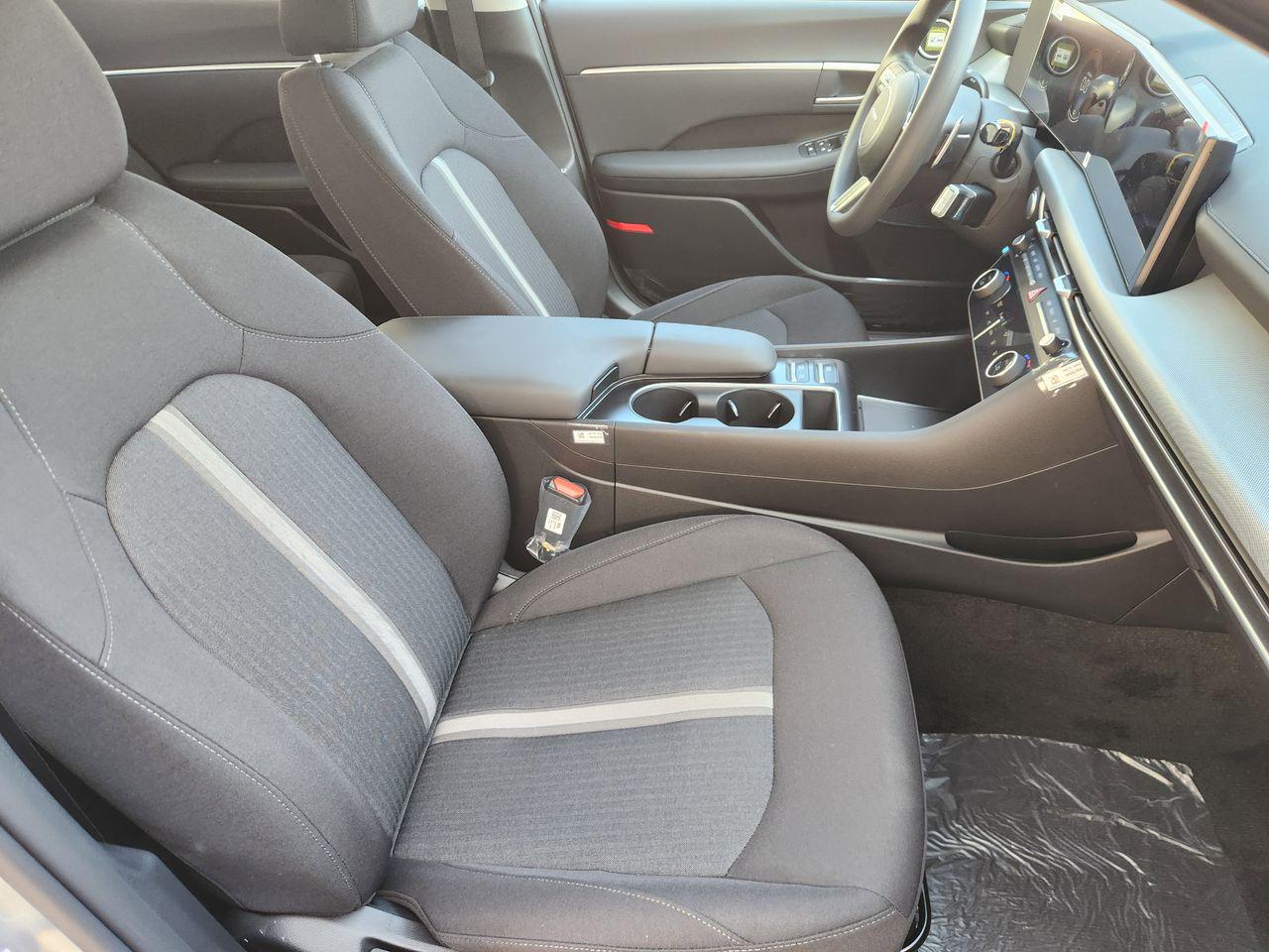 New 2026 T4A Silver Hyundai Blue image 11