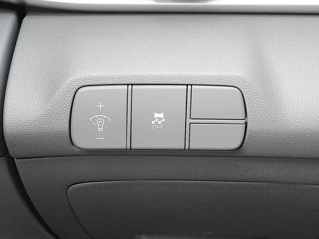 New 2026 A5G Gray Hyundai SEL Sport image 20