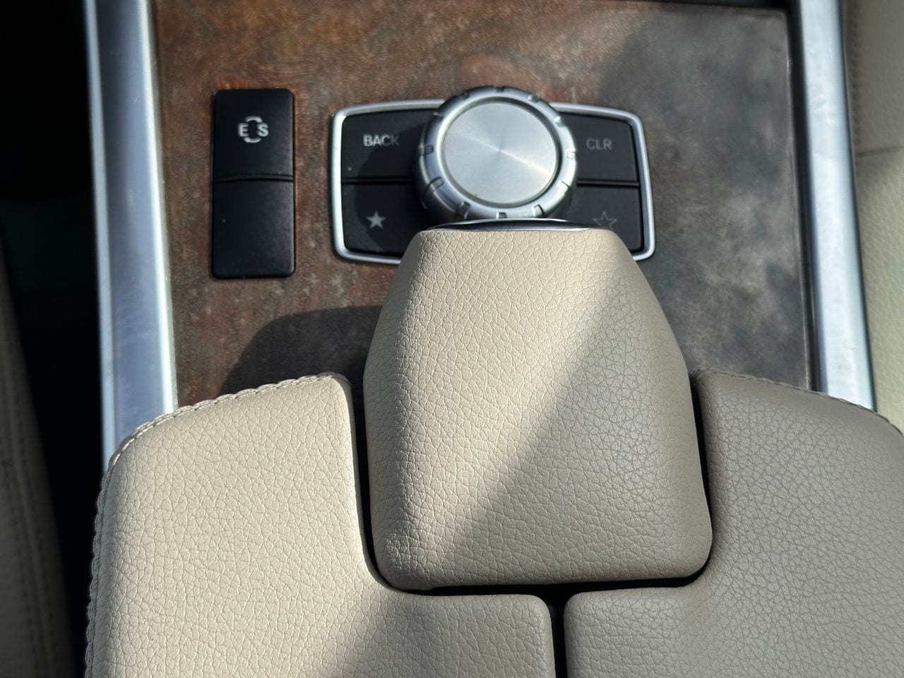 Used 2014 Polar White Mercedes-Benz E 350 4matic® image 39