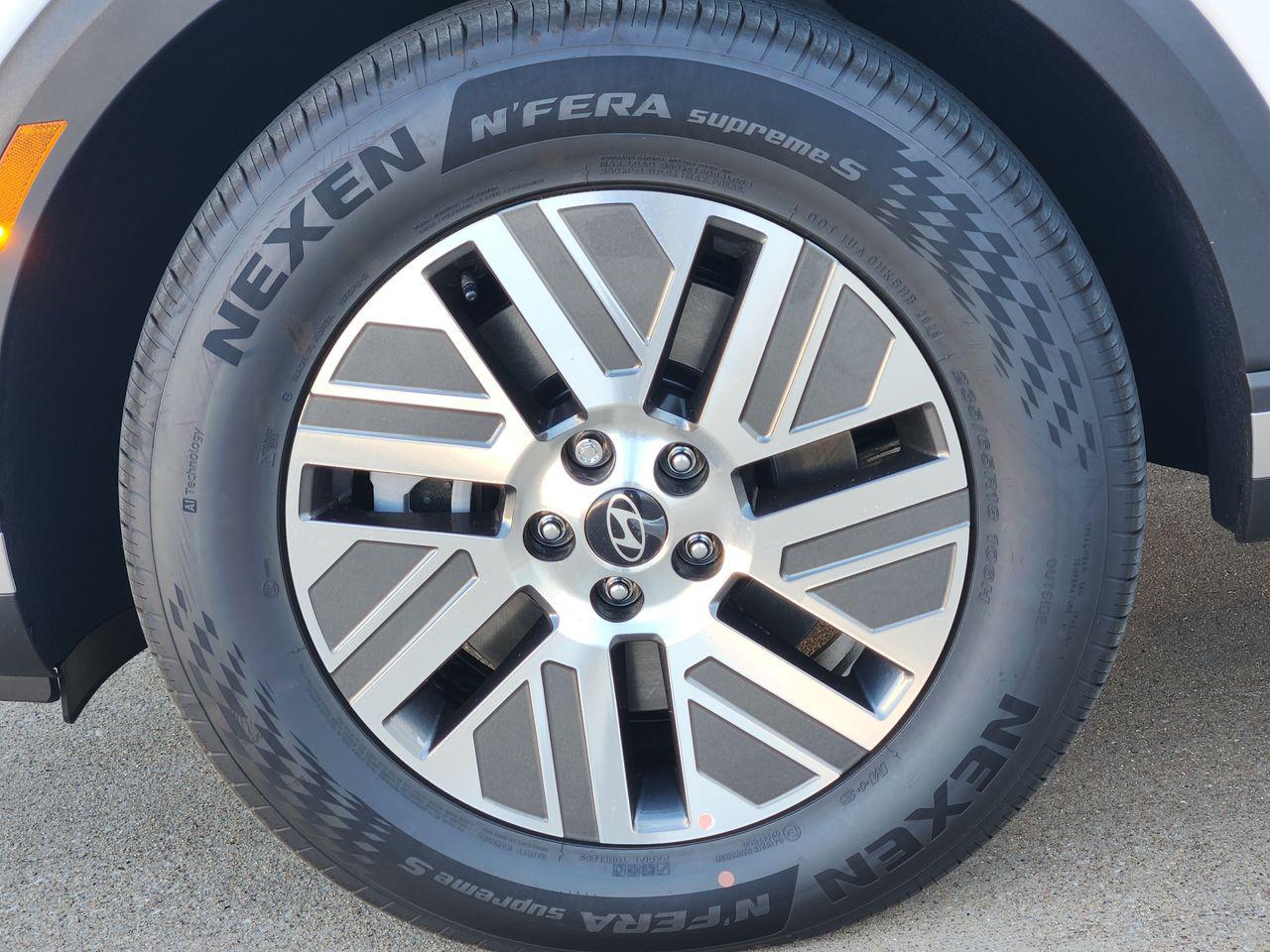 New 2026 Creamy White Pearl Hyundai SEL Premium 8P image 7