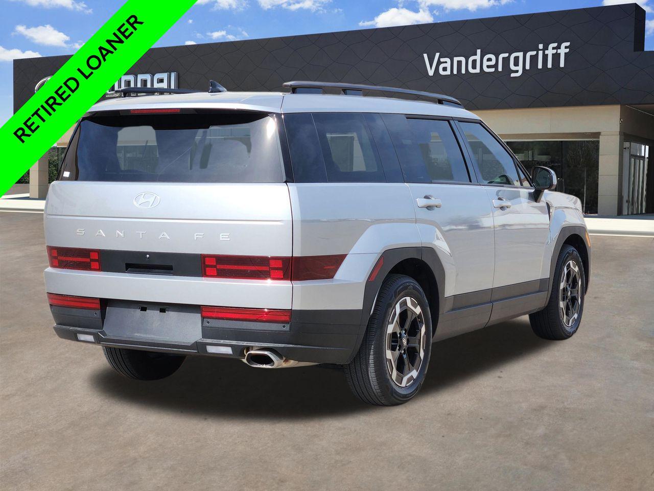 New 2025 R2T Silver Hyundai SEL FWD image 4