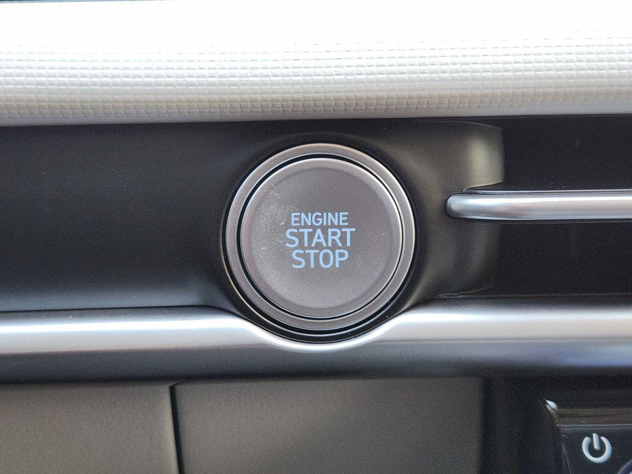 New 2026 W6H White Hyundai SEL FWD image 15