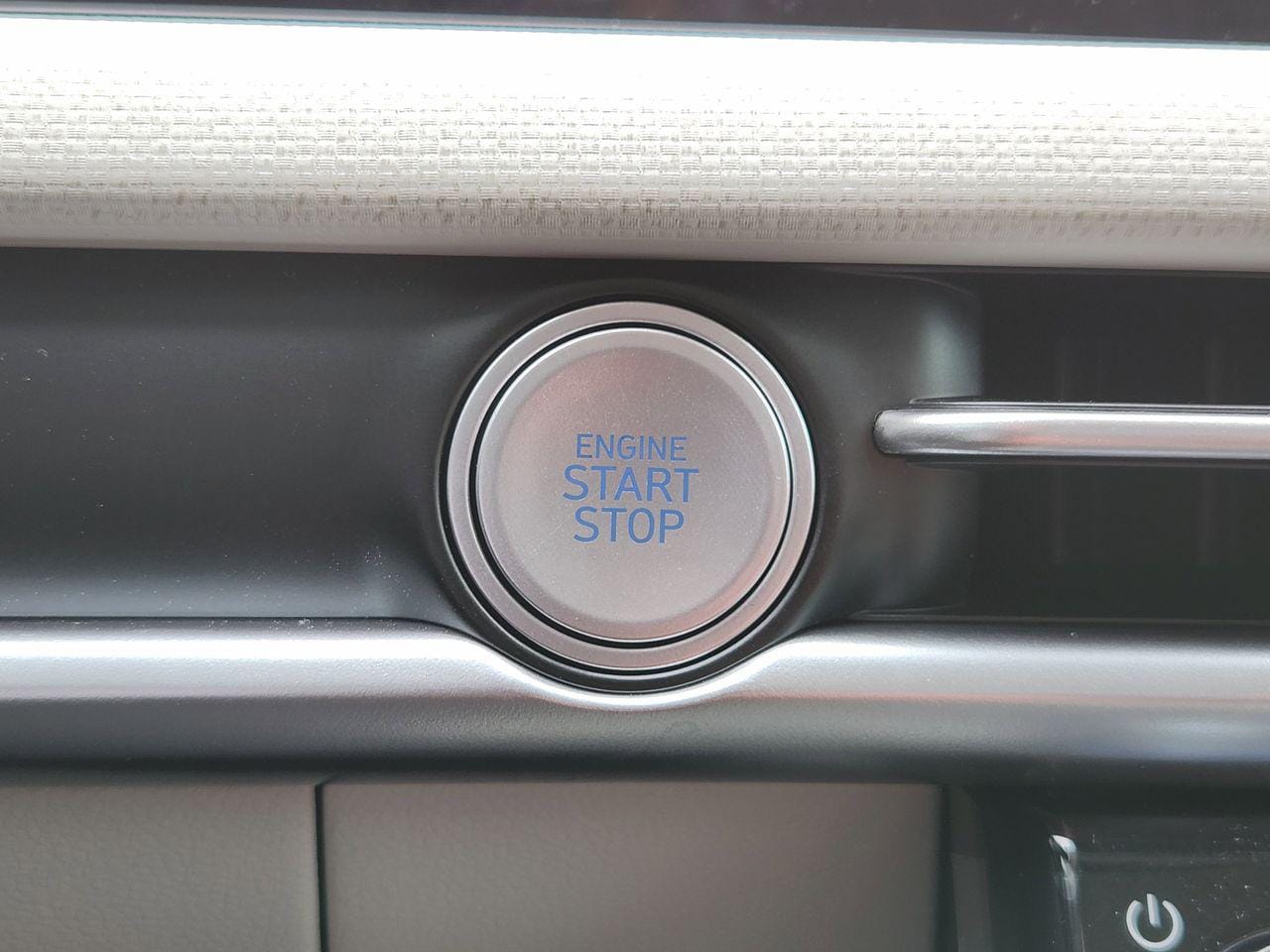 New 2026 R2T Silver Hyundai SEL Premium FWD image 16