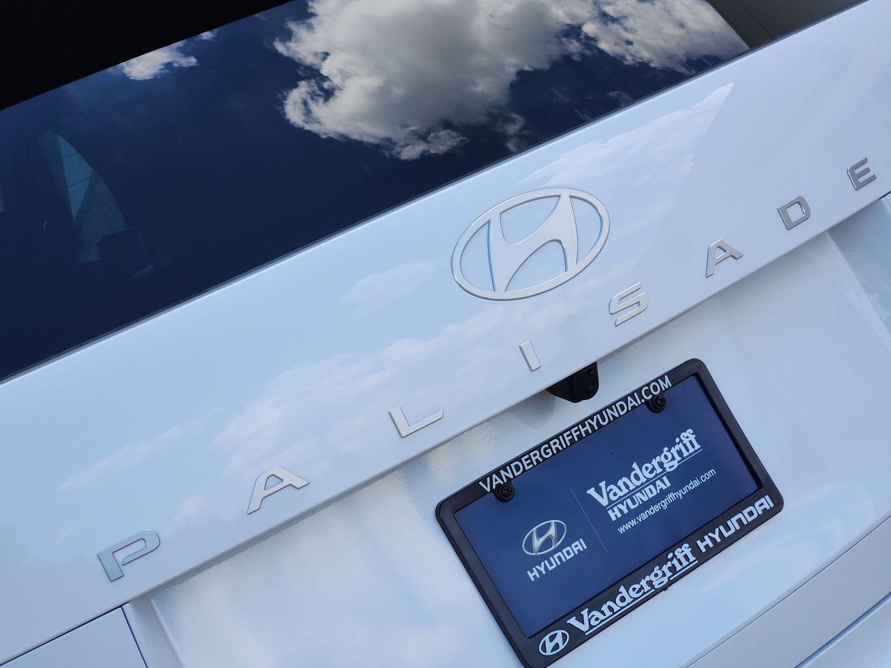 New 2027 Creamy White Pearl Hyundai SEL FWD image 8