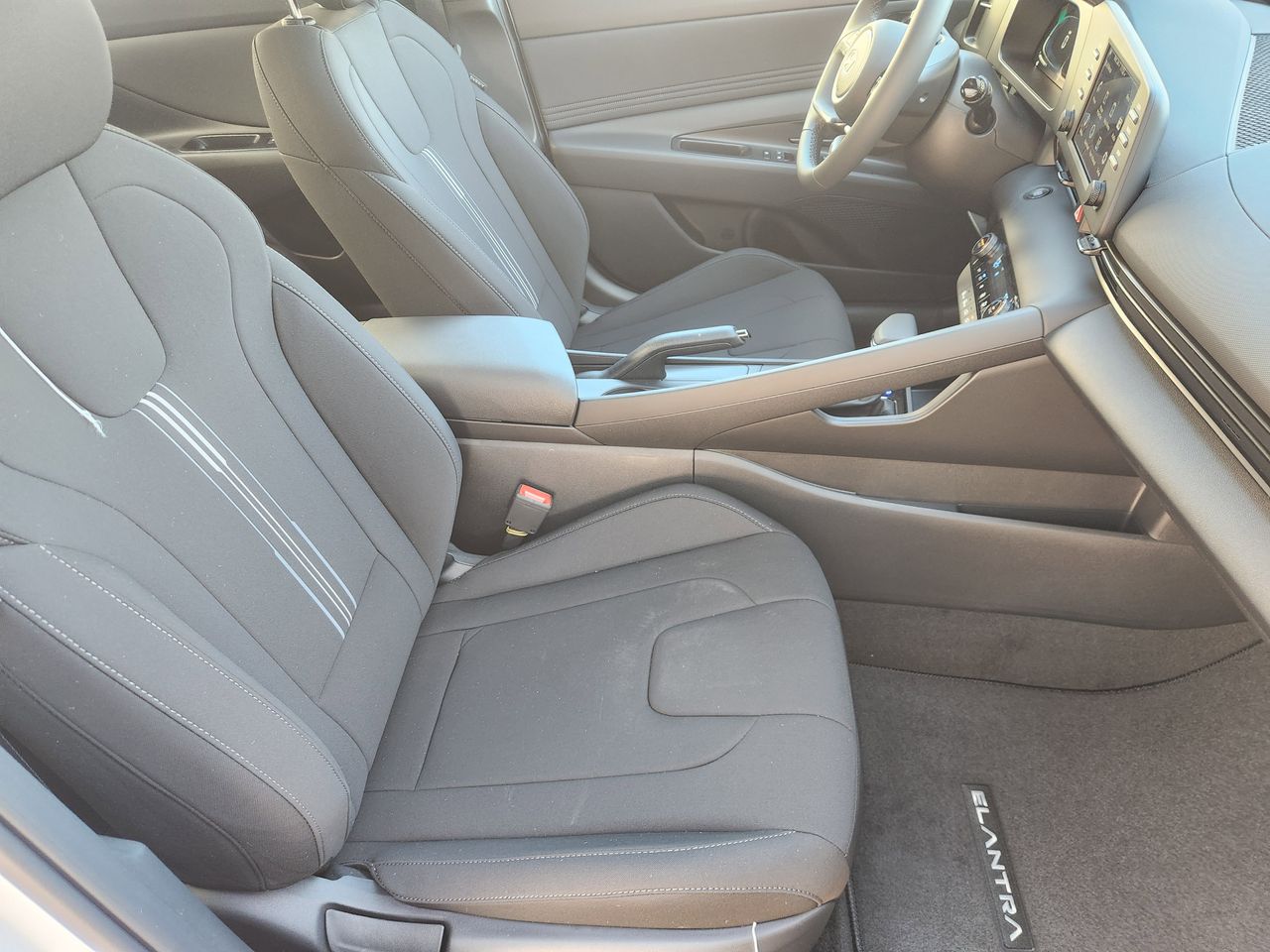 New 2026 W6H White Hyundai SEL Sport image 10