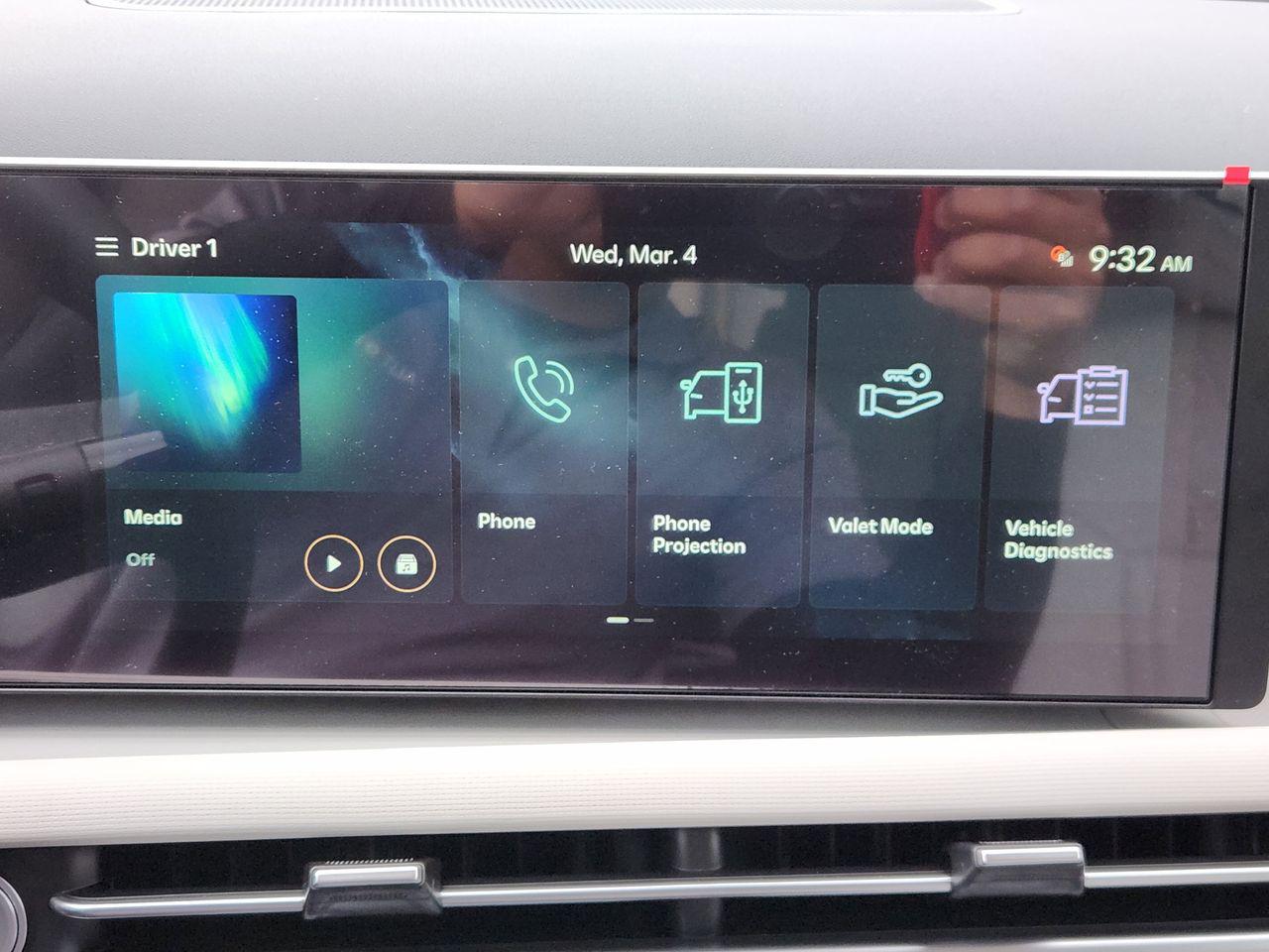 New 2026 WG2 Green Hyundai SEL FWD image 12