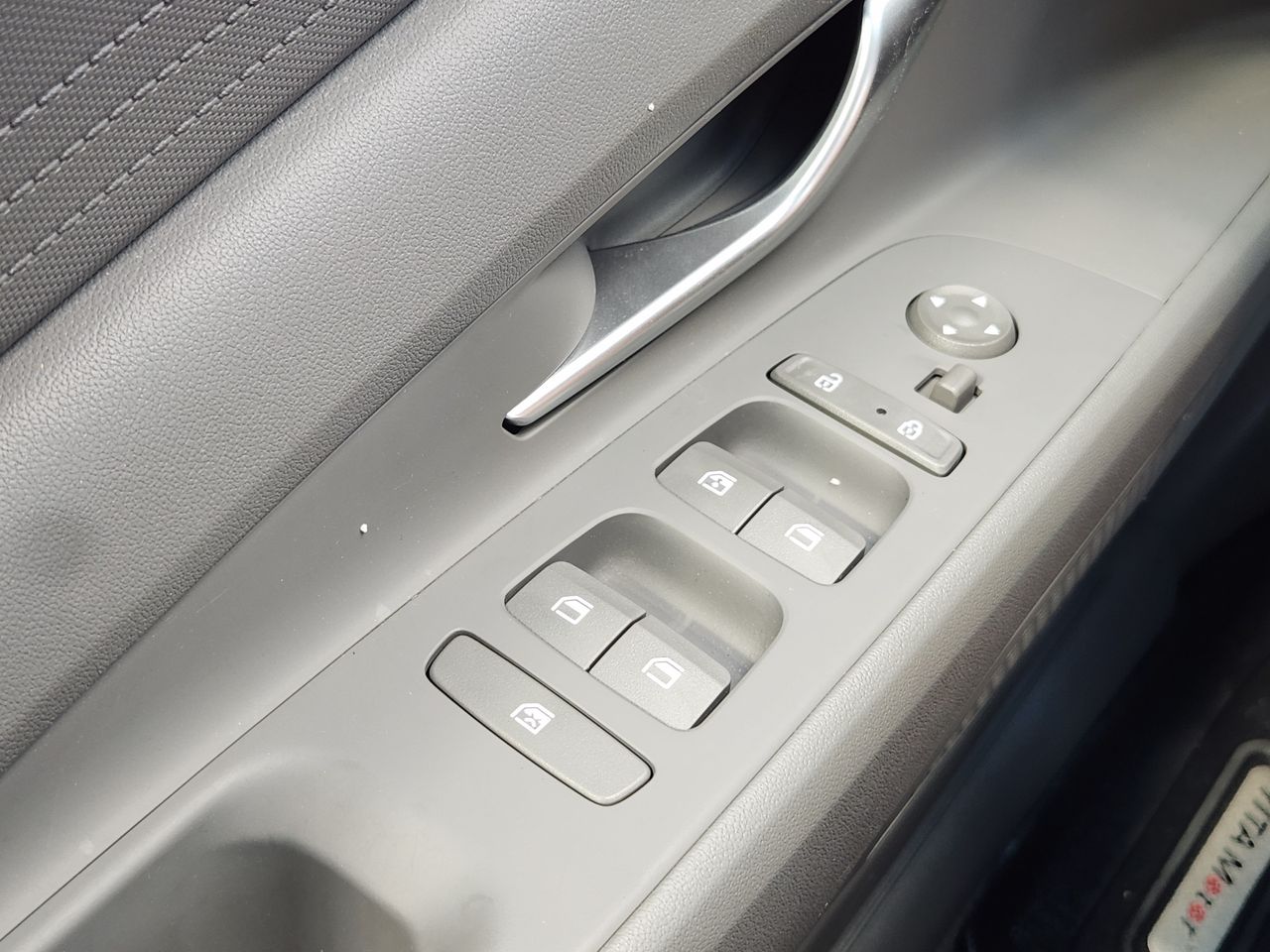 Used 2023 Portofino Gray Hyundai SEL image 22