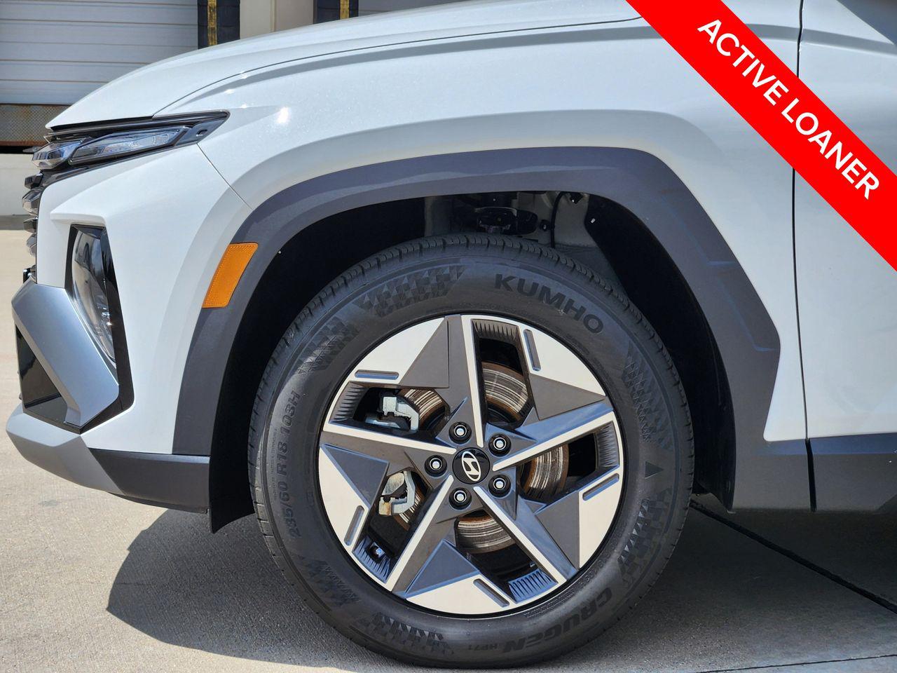 New 2026 W6H White Hyundai SEL Premium FWD image 8