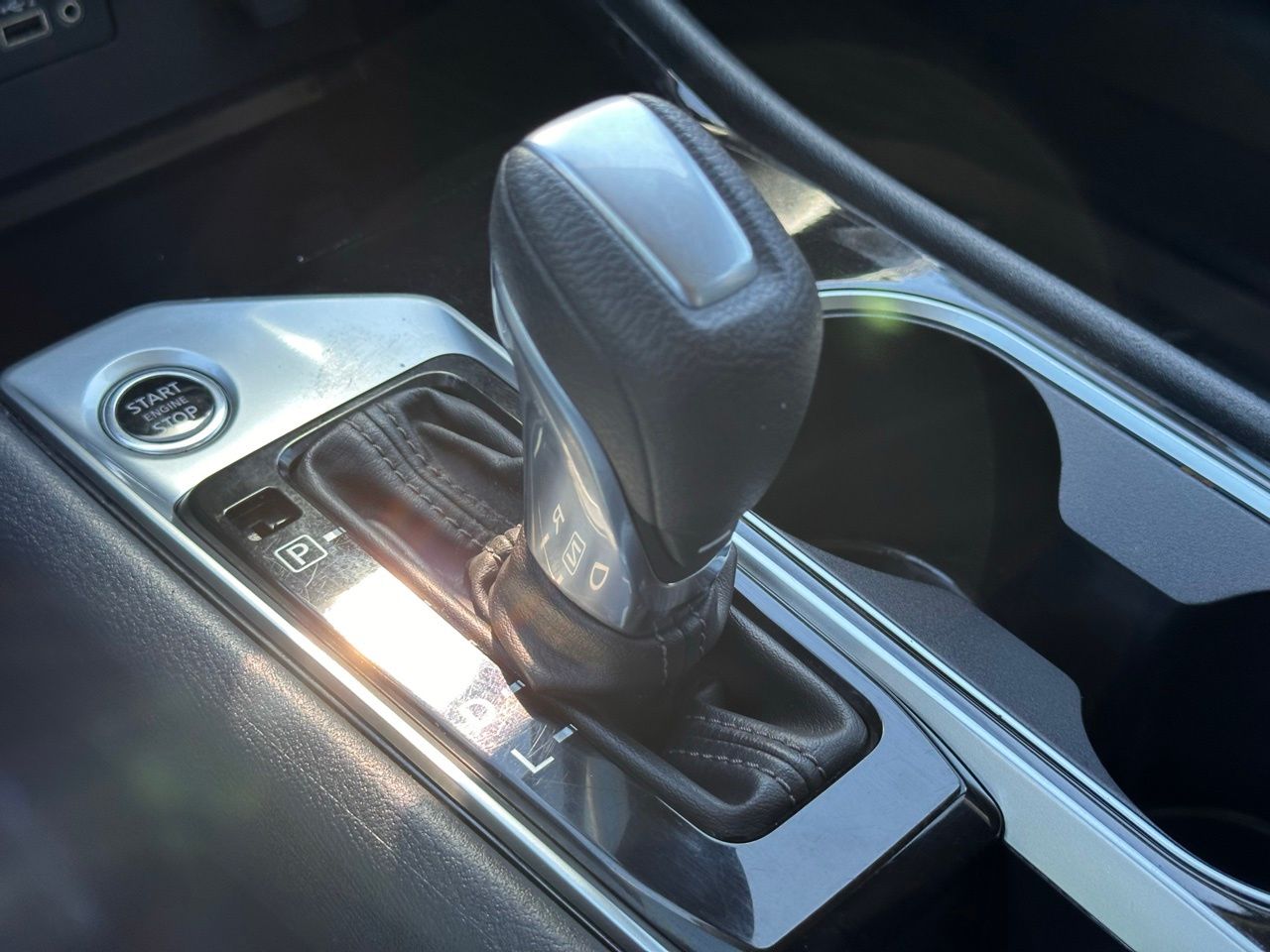 Used 2021 Gun Metallic Nissan 2.5 SV image 34