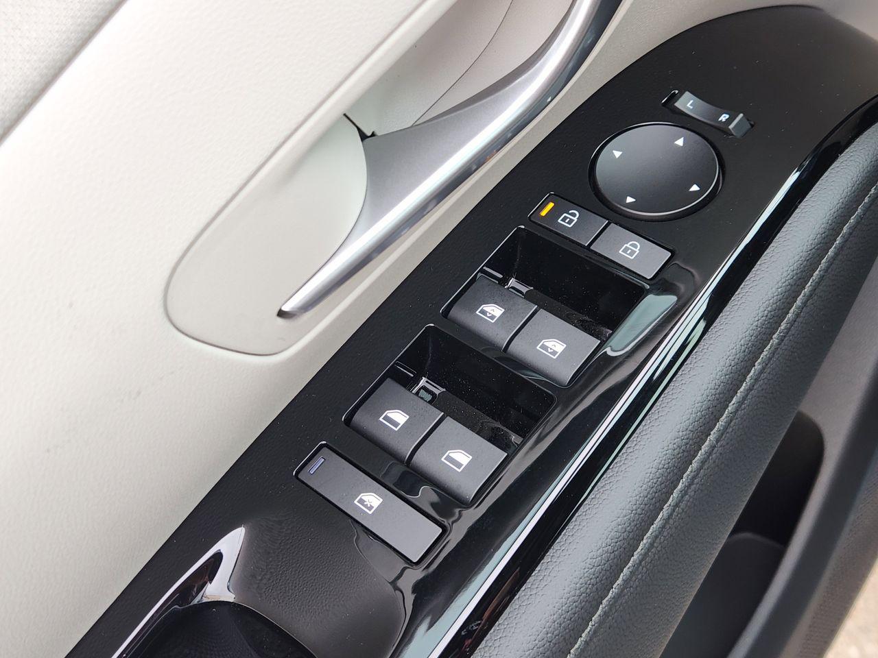 New 2026 Creamy White Pearl Hyundai Limited image 22