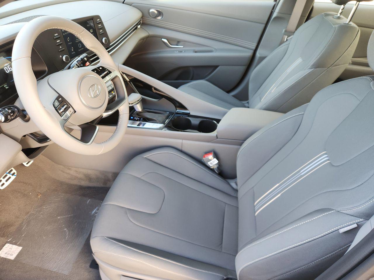 New 2026 A5G Gray Hyundai SEL Sport Premium image 9