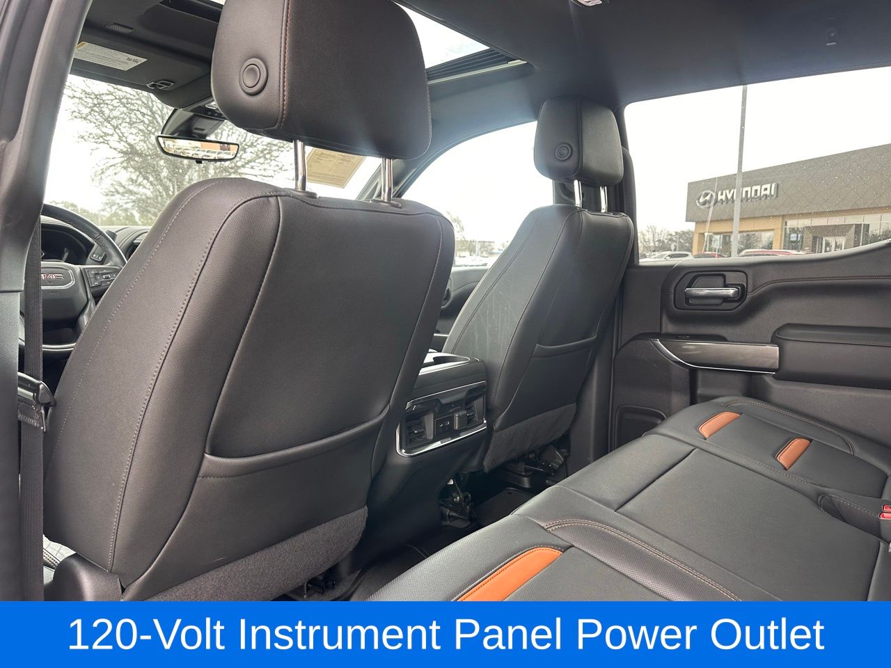 Used 2022 Summit White GMC AT4 image 19