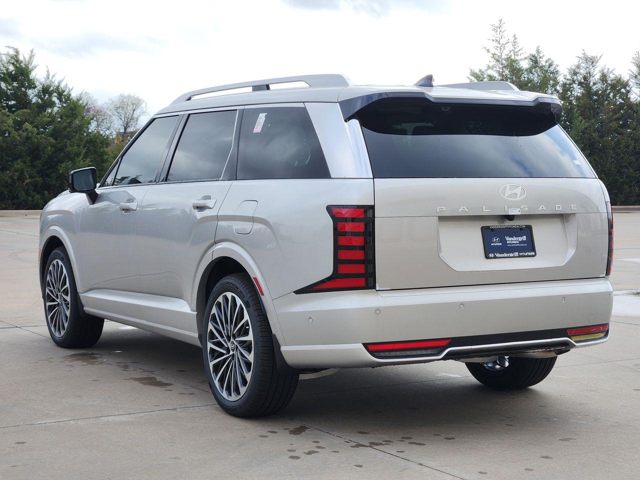 New 2026 T2X Silver Hyundai Calligraphy FWD image 3