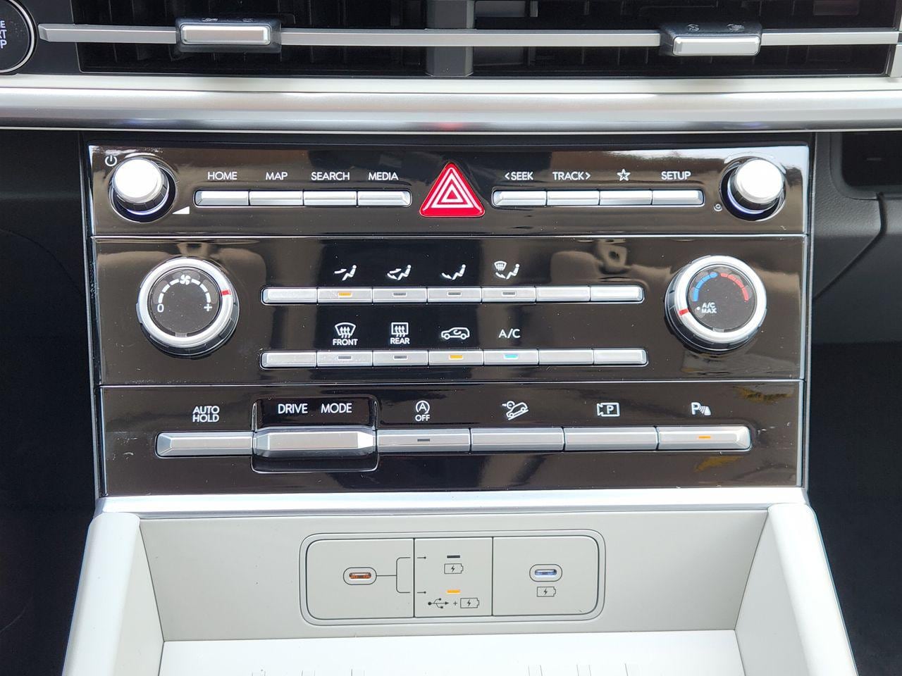 New 2027 Hampton Gray Hyundai SE FWD image 15