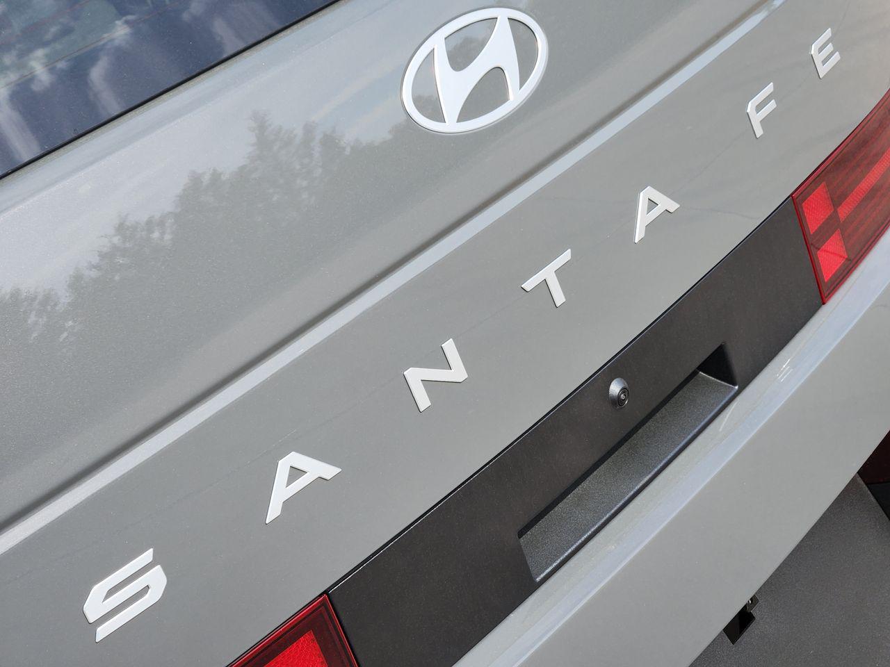 New 2026 Hampton Gray Hyundai SEL FWD image 8