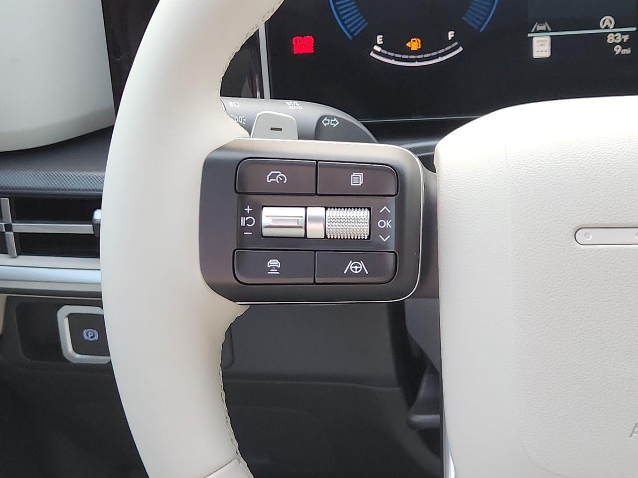New 2027 Phantom Black Hyundai SE FWD image 26