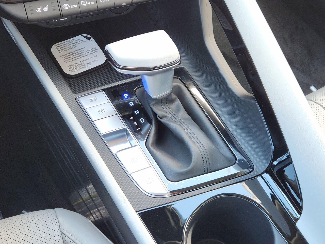 New 2026 M6T Hyundai Limited image 19