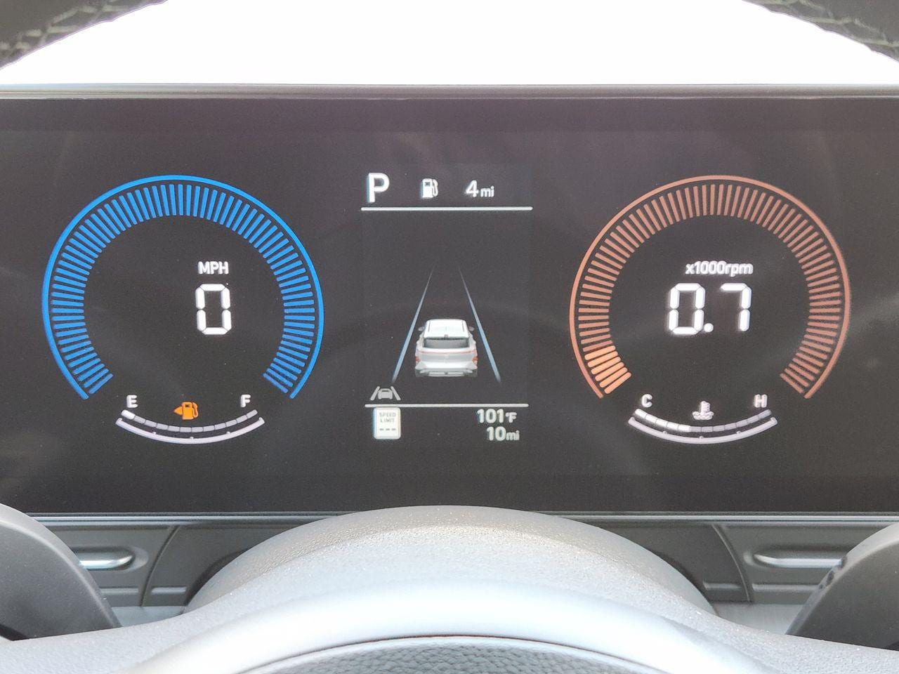 New 2027 Atlas White Hyundai SEL Sport FWD image 12
