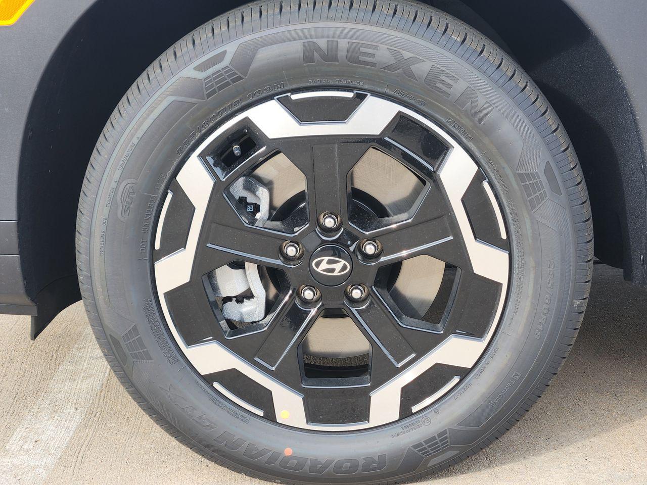 New 2026 W6H White Hyundai SEL FWD image 7