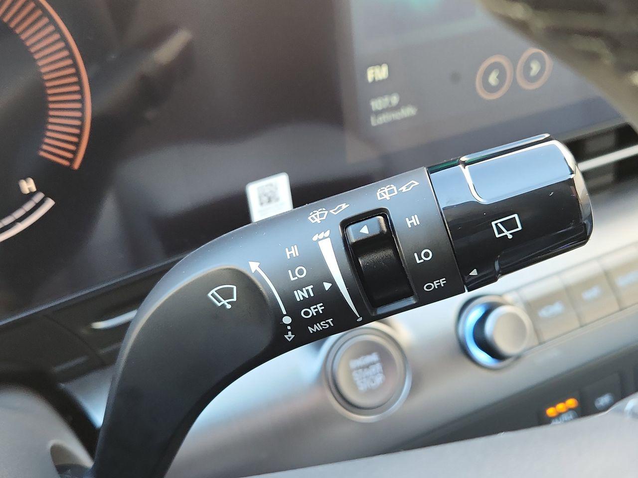 New 2026 R2P Red Hyundai SEL Sport FWD image 28