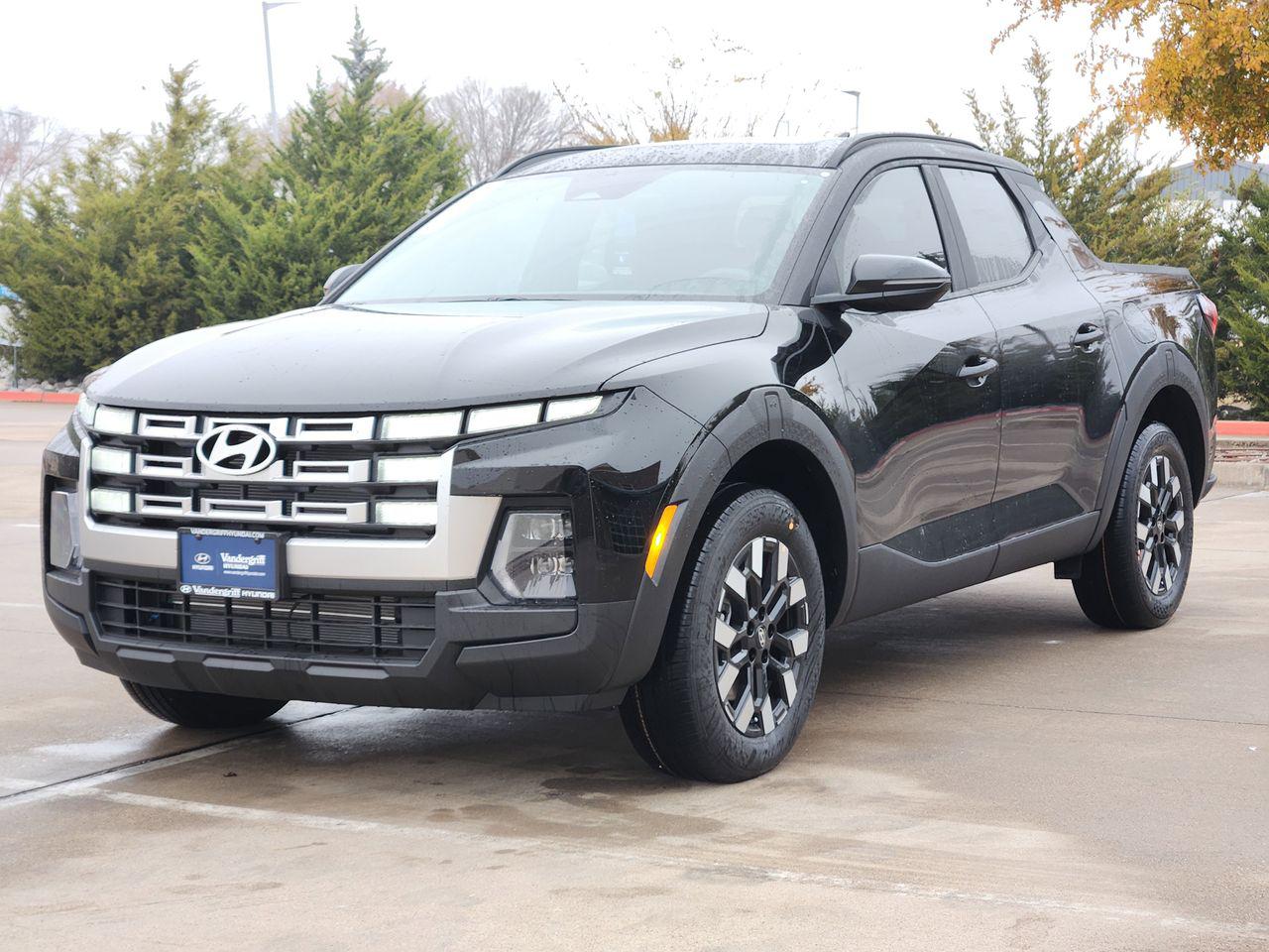 New 2026 S3B Black Hyundai SEL Activity FWD image 2