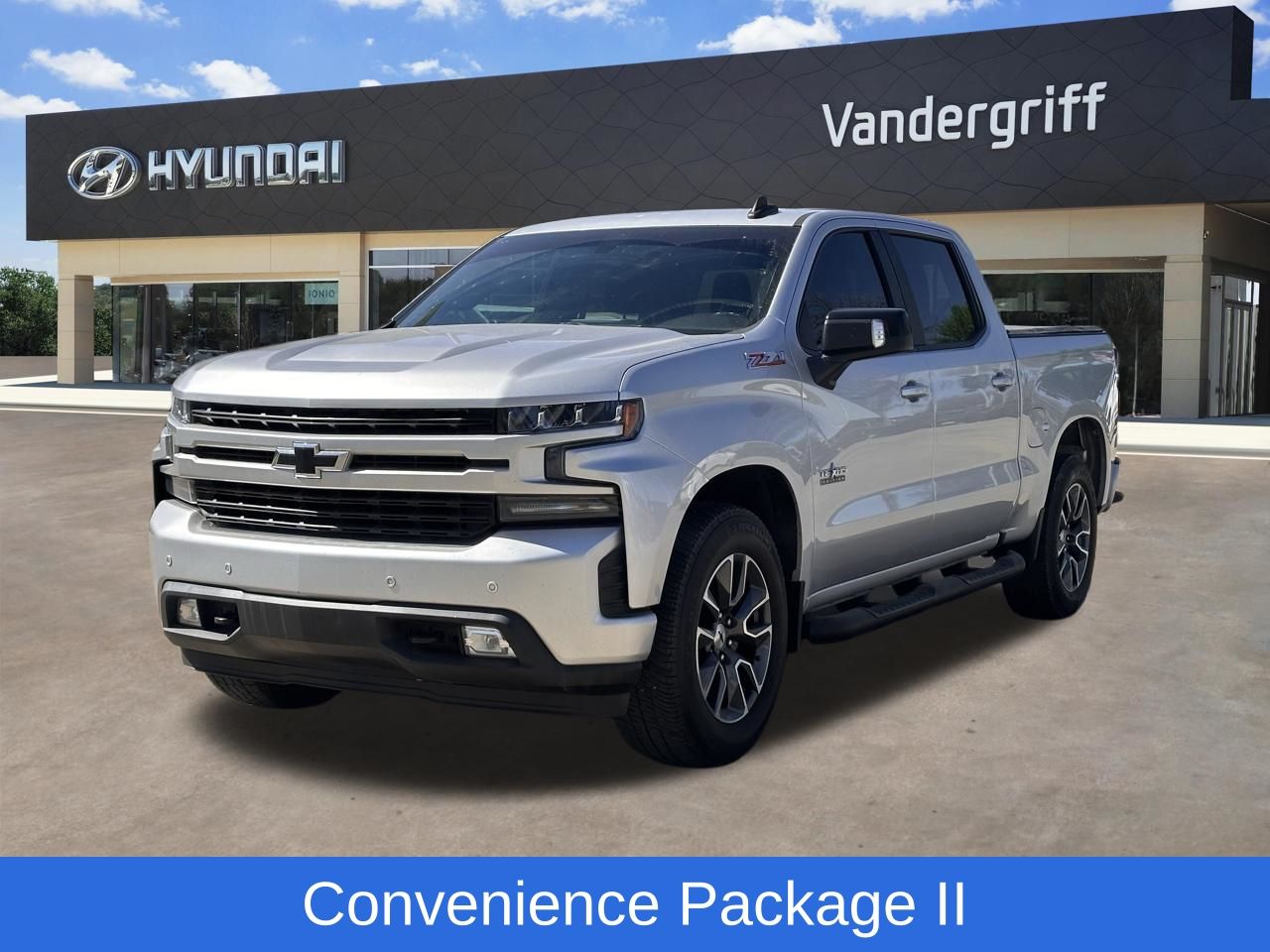 Used 2020 Silver Ice Chevrolet RST image 4