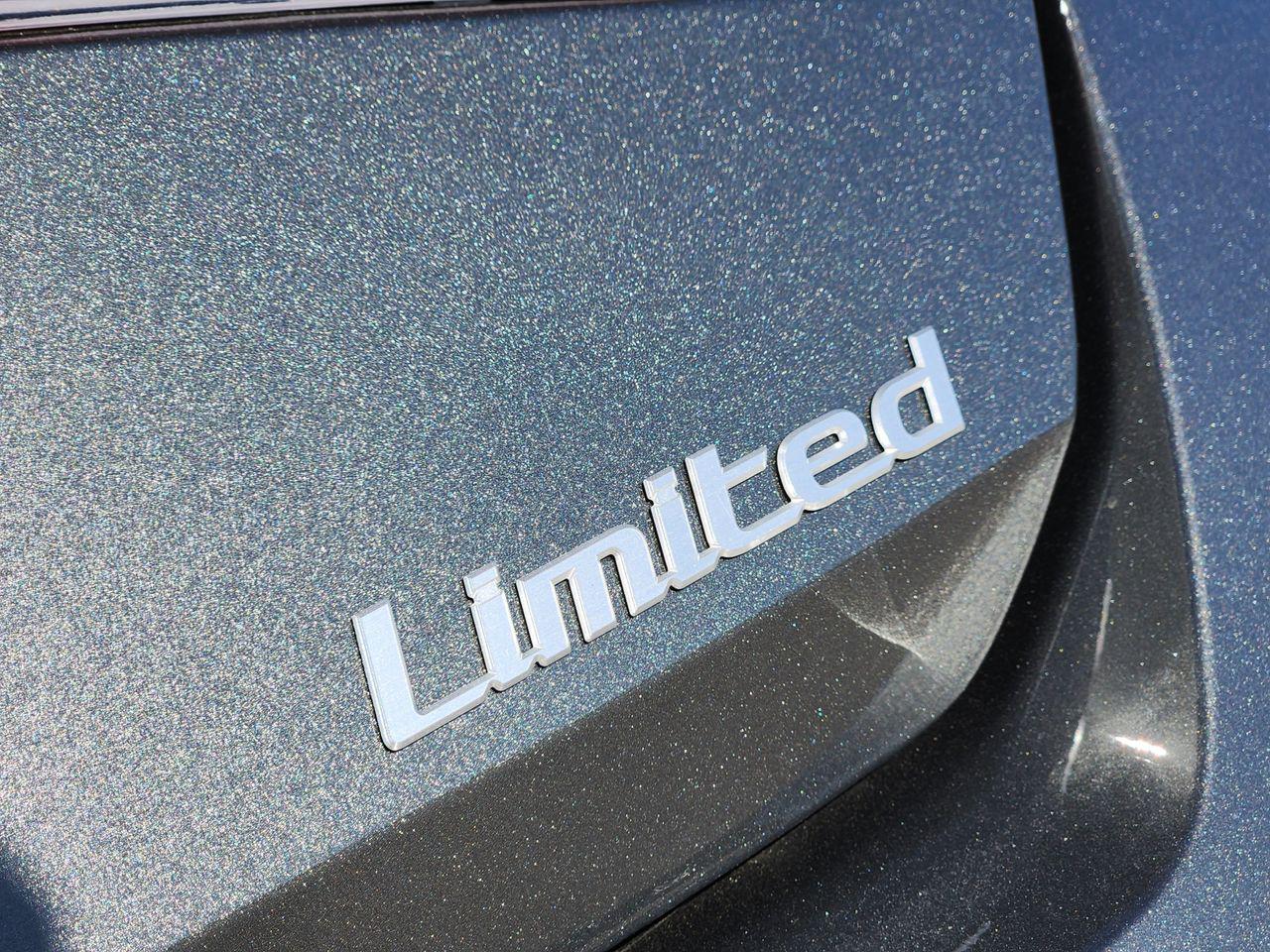 New 2026 Amazon Gray Hyundai Limited image 9