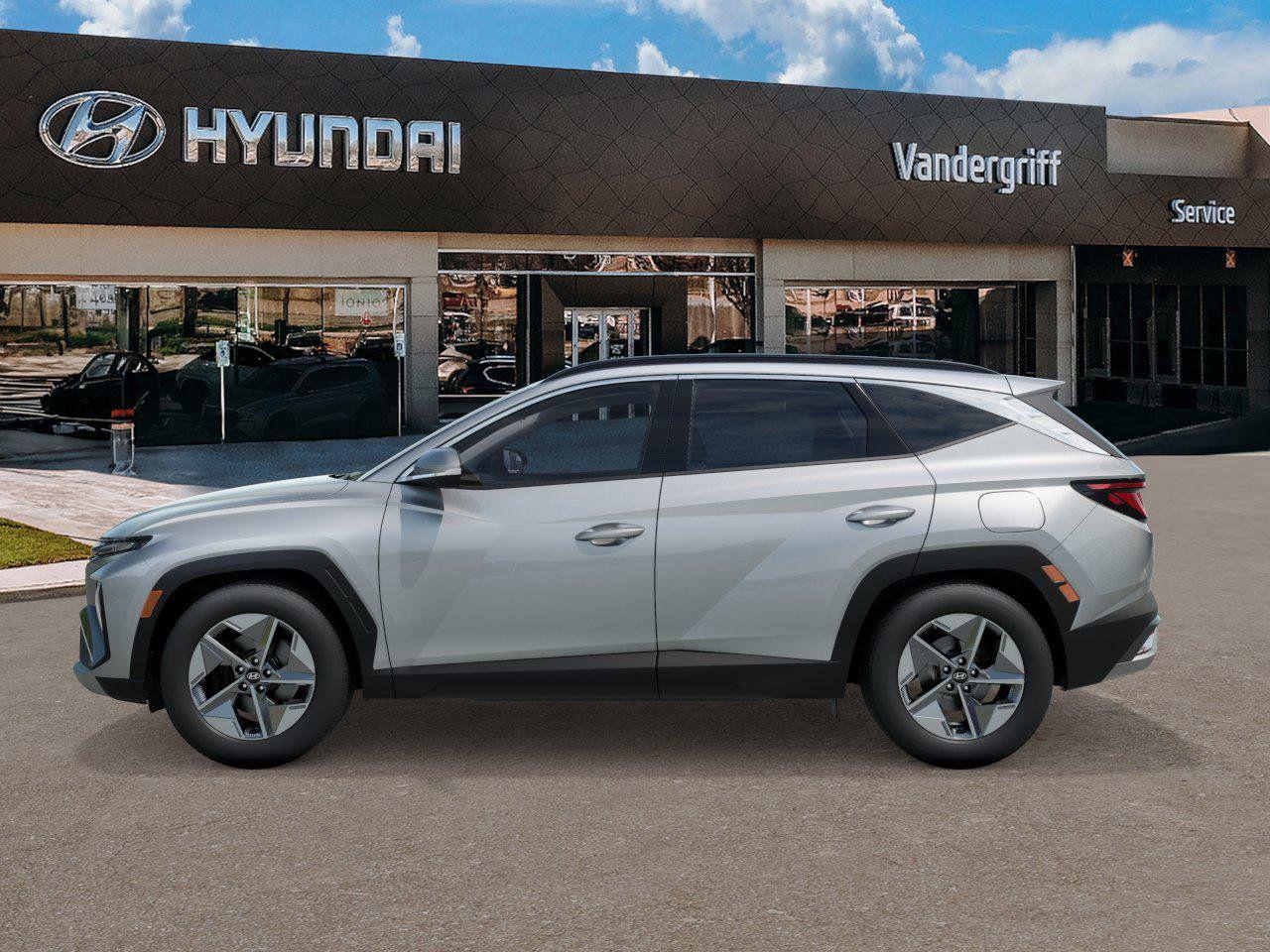 New 2026 R2T Silver Hyundai SEL FWD image 3