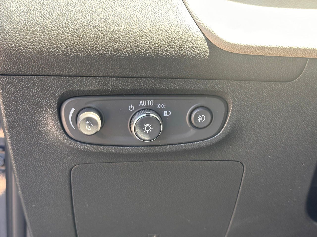 Used 2021 Dark Moon Blue Metallic Buick Preferred image 24