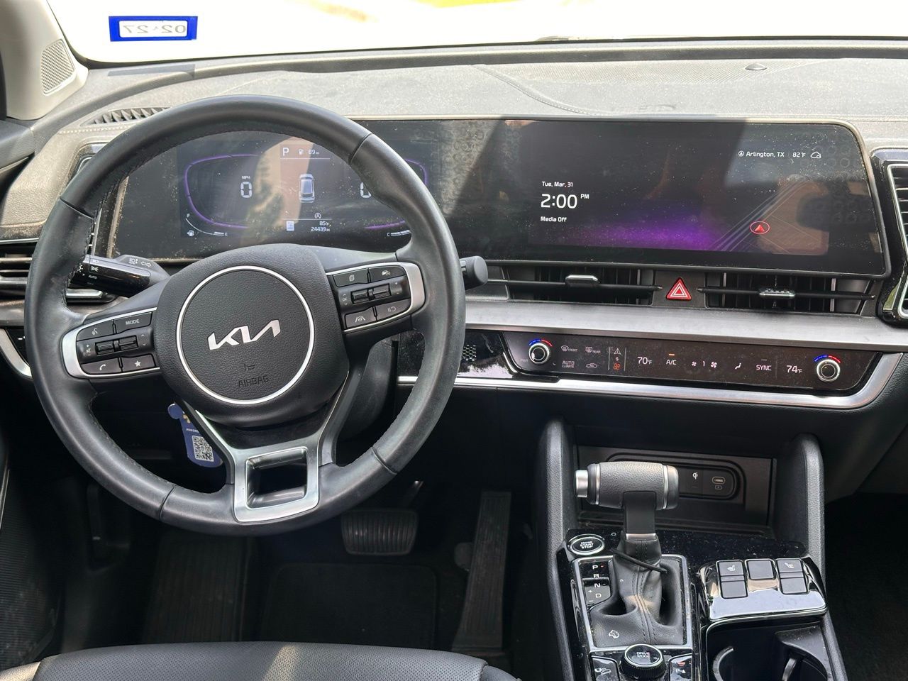 Used 2025 Ebony Black Kia EX image 18