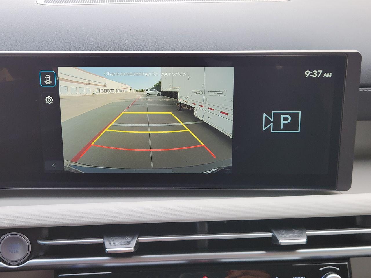 New 2026 Hampton Gray Hyundai SEL Plus FWD image 14