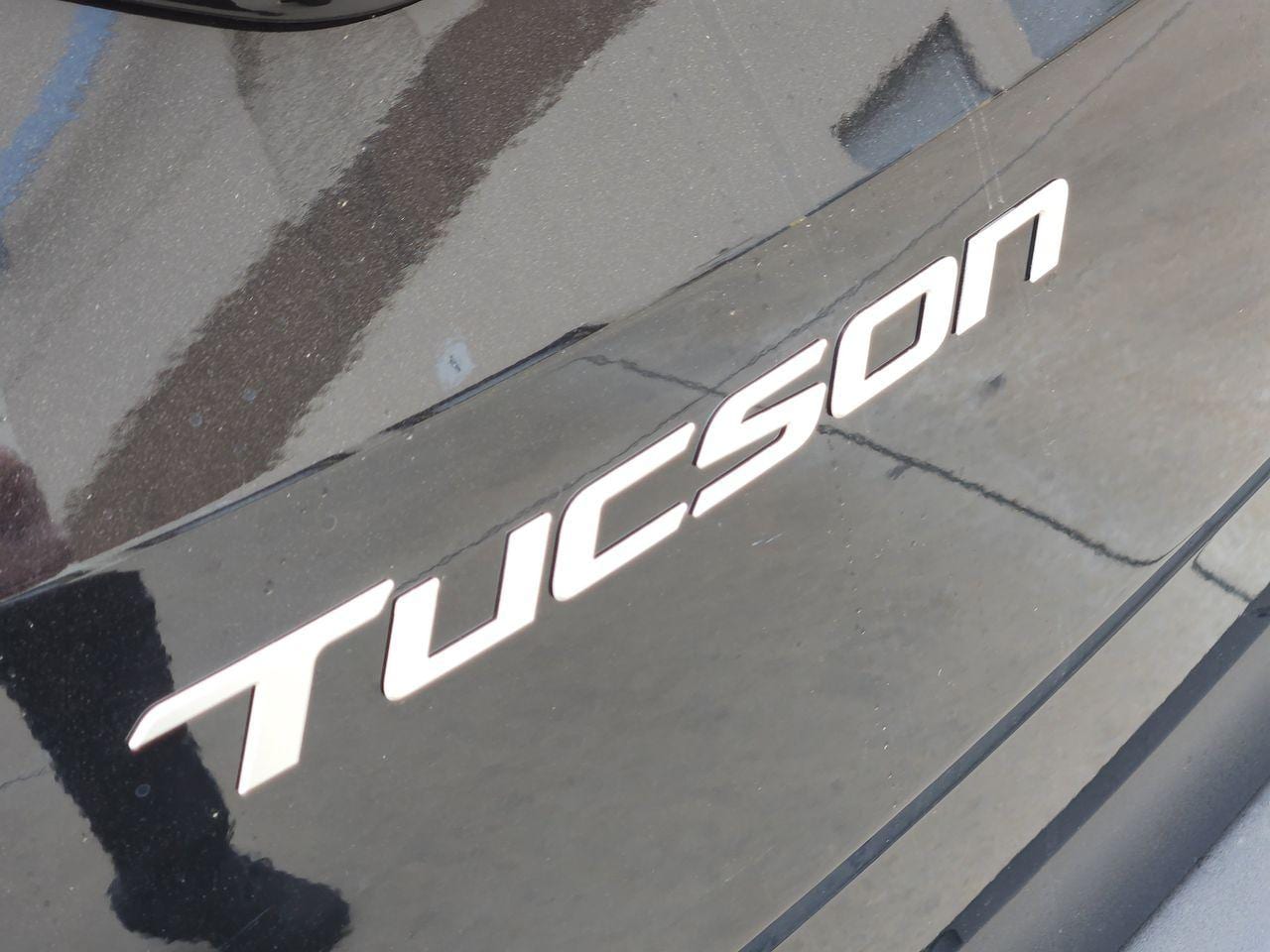 New 2026 Phantom Black Hyundai SEL FWD image 8