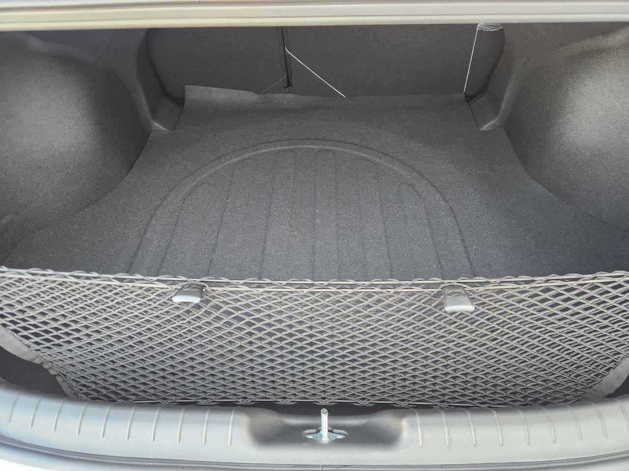 New 2026 W6H White Hyundai SEL Sport Premium image 30