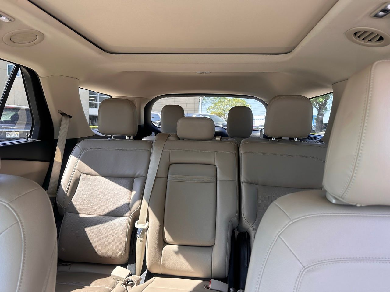 Used 2021 Oxford White Ford Limited image 18