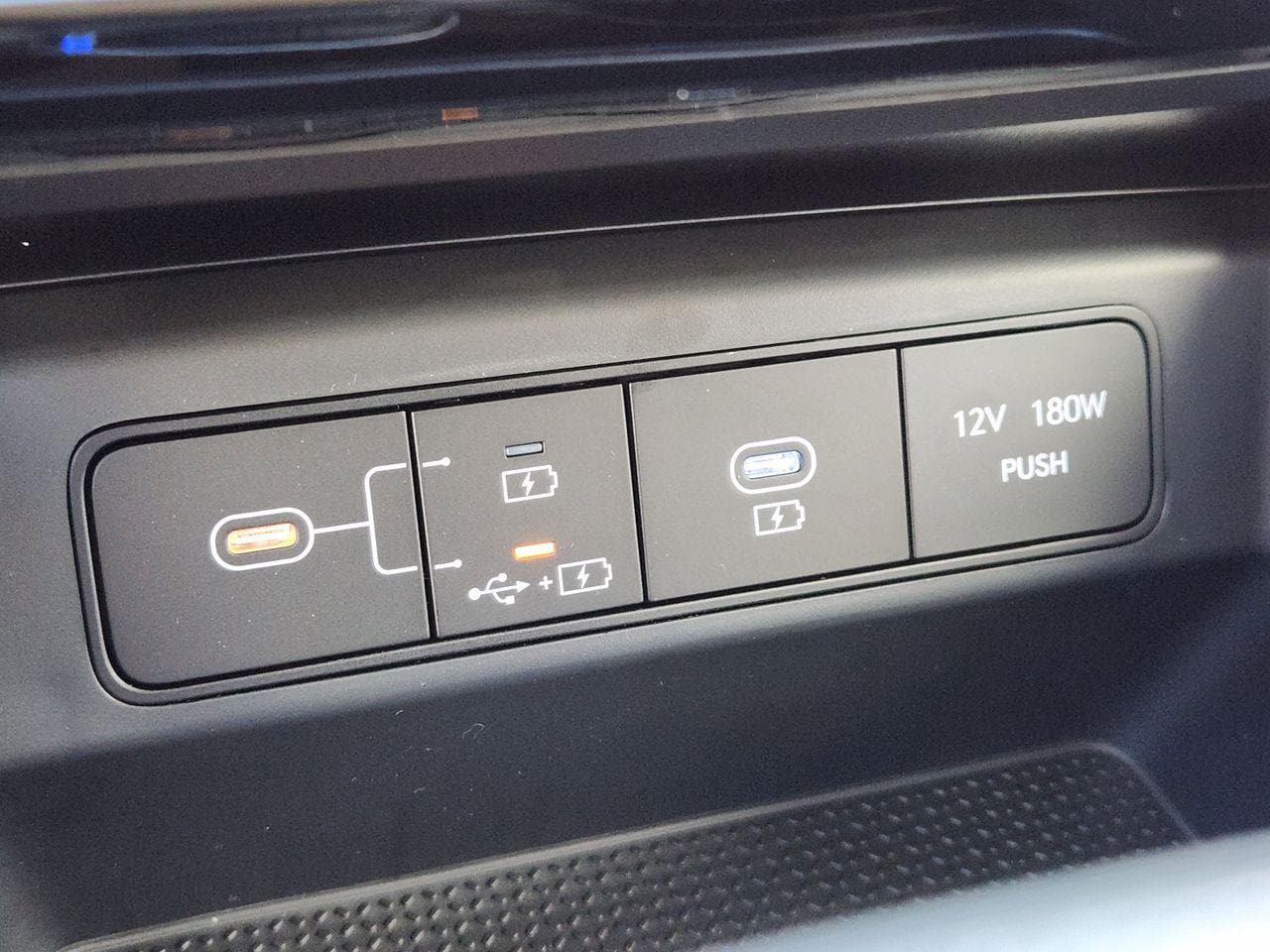 New 2026 W6H White Hyundai SEL FWD image 18