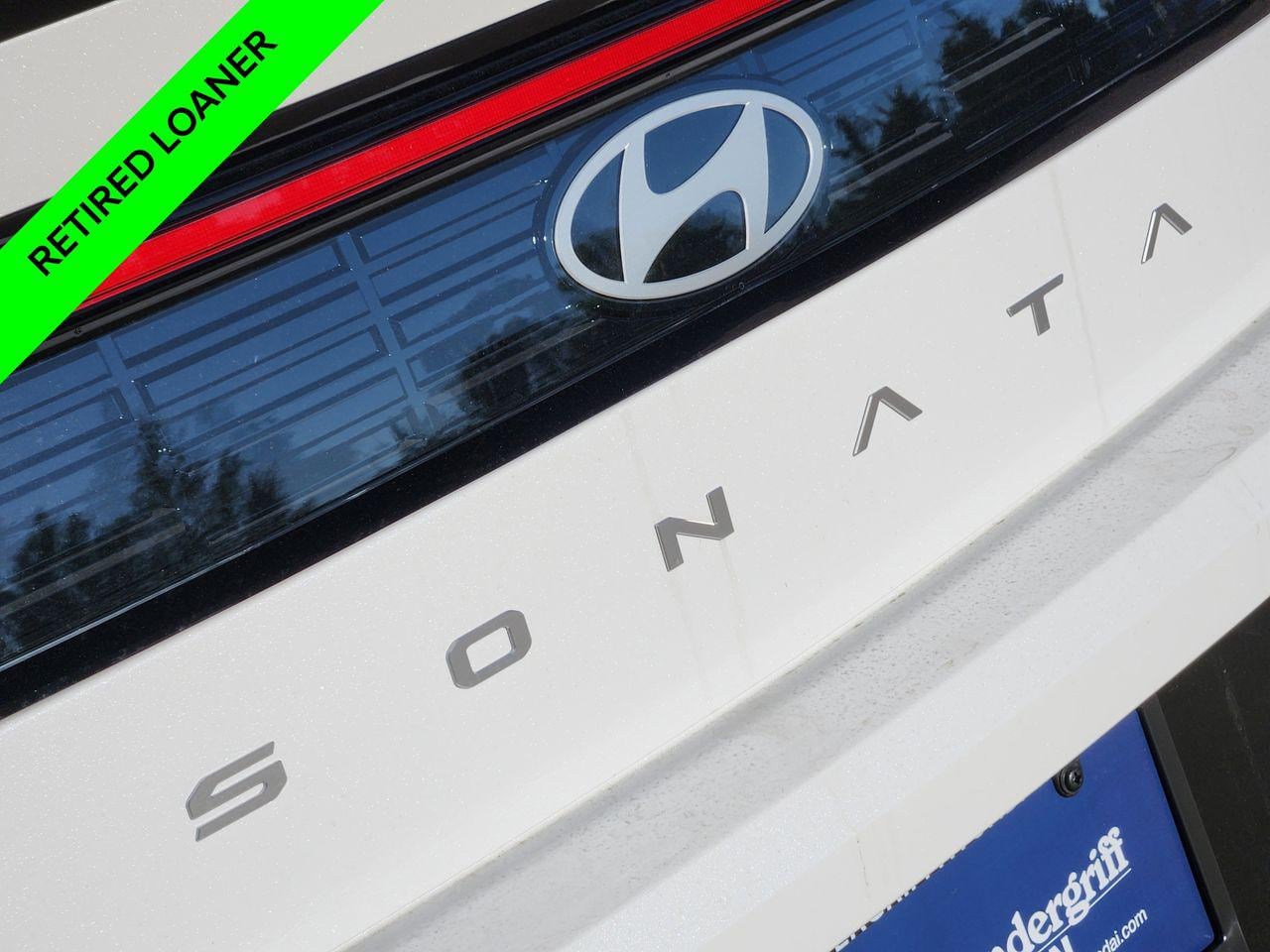 New 2026 Serenity White Hyundai SEL Sport image 9