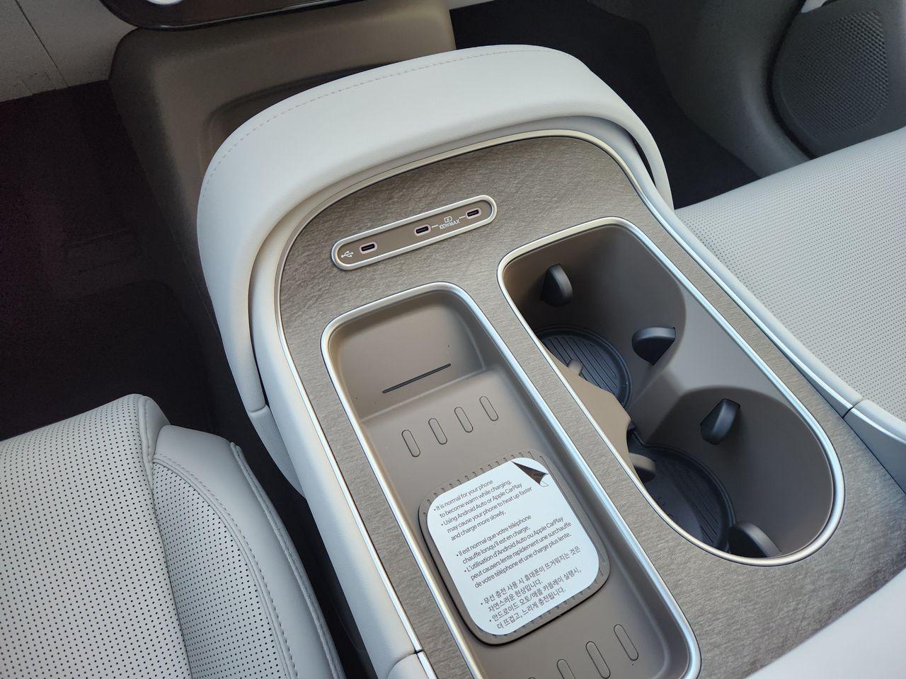 New 2026 Creamy White Pearl Hyundai SEL Premium 7P image 19