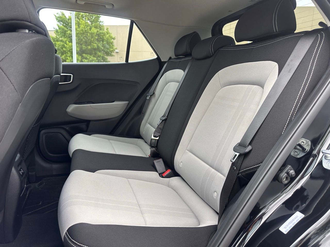 Certified Used 2025 Onyx Black Hyundai SEL image 15