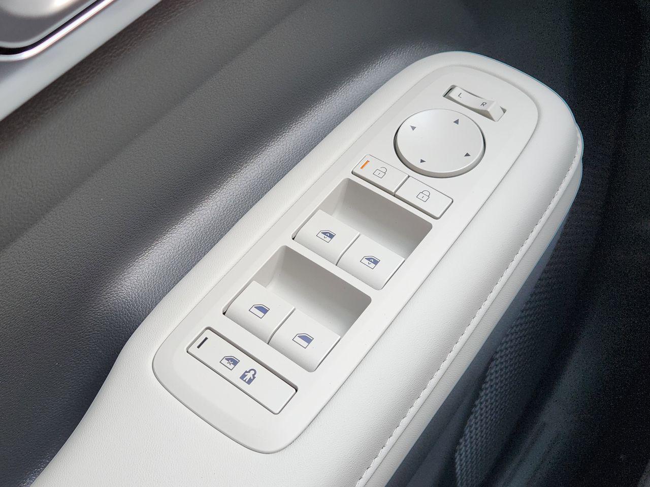 New 2026 NT2 Gray Hyundai SEL FWD image 20