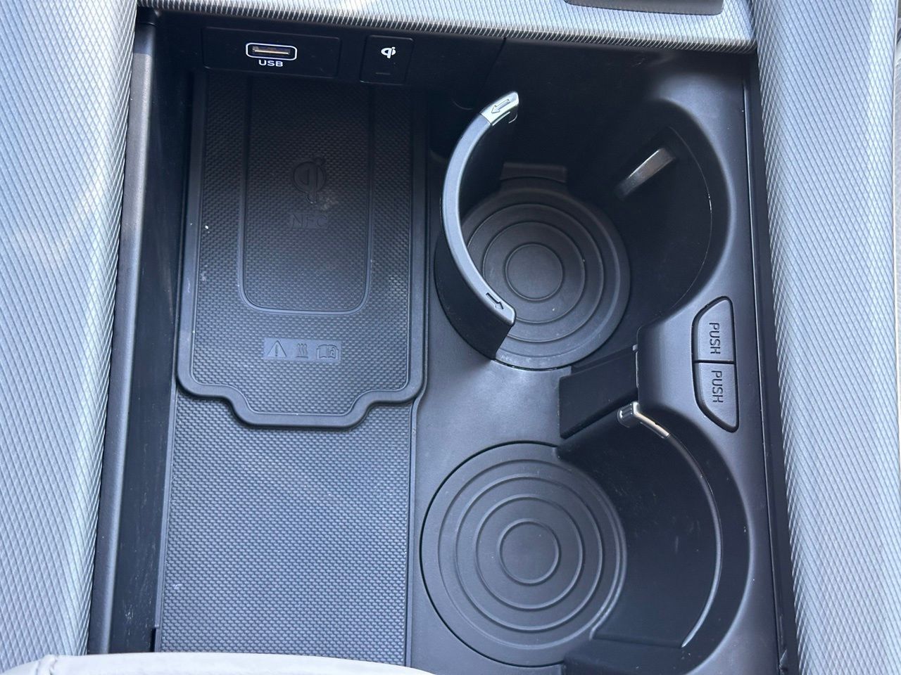 Used 2025 Steel Graphite Hyundai Limited image 42