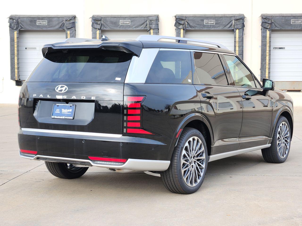 New 2026 Abyss Black Pearl Hyundai Calligraphy FWD image 4